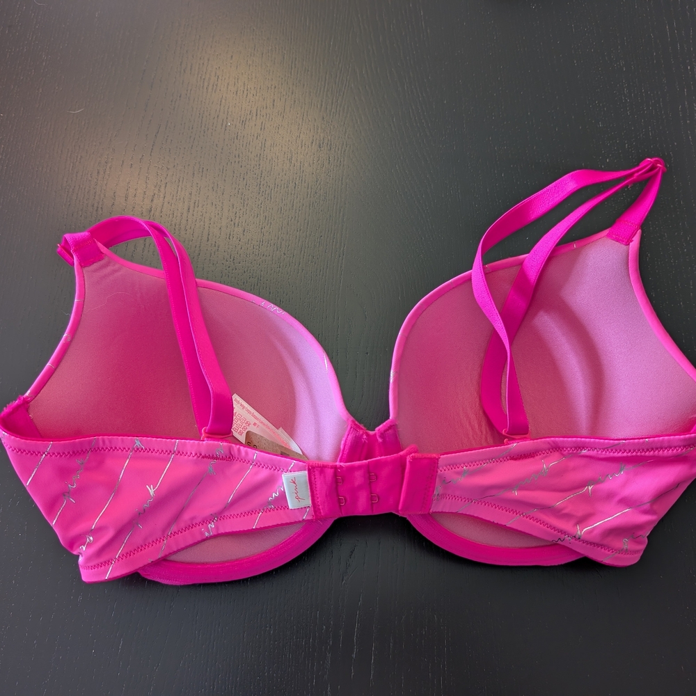 Victoria's Secret Fuchsia Bra - Picture 3 of 7